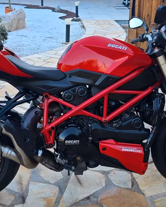 Ducati Streetfighter 848