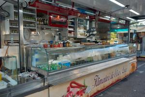 Autonegozio salumi e formaggio