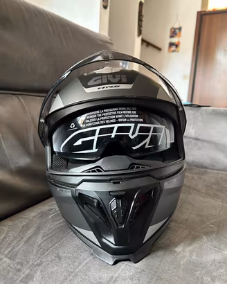 casco integrale givi 