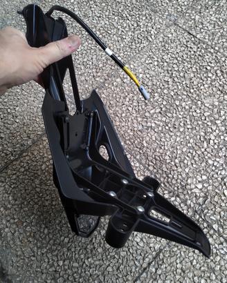 porta targa originale Yamaha Tracer 9 2021/2024
