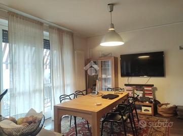 3 LOCALI A PINO TORINESE