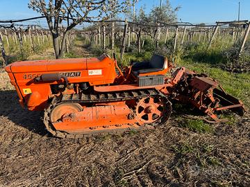 Trattore cingolato FIAT 455 C vangatrice TORTELLA