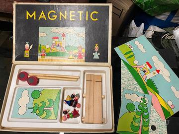 gioco in scatola MAGNETIC PLAY THEATRE