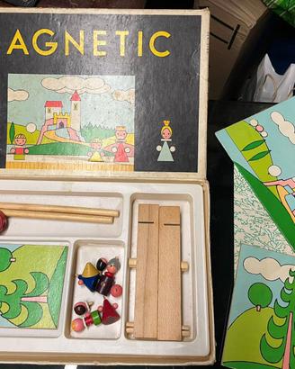 gioco in scatola MAGNETIC PLAY THEATRE