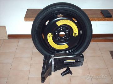 RUOTINO ORIGINALE VW GOLF 7/8 CON ATTREZZI