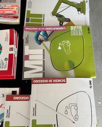 Libri scuole medie