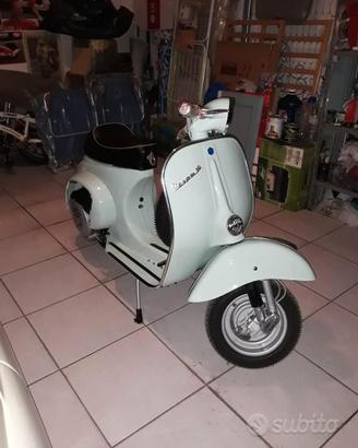Vespa 50 N allungata (V5A1) - Gennaio 1968