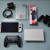 Nintendo Switch OLED con un gioco a scelta
