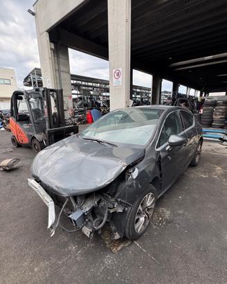 Ricambi Citroen DS4 1.6 HDI 2014