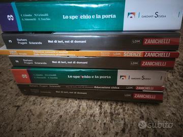libri scolastici per le superiori 