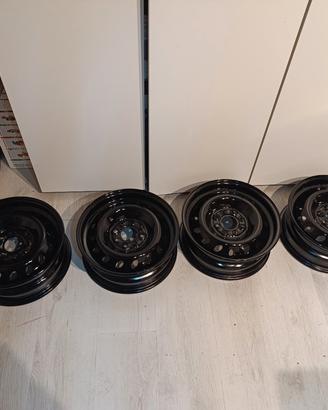 cerchi neri Fiat da 13" 4x98 5J