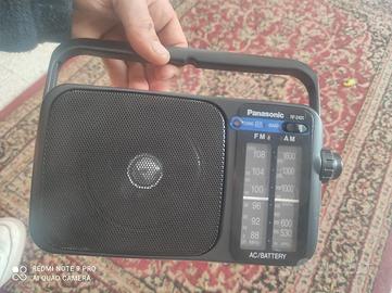 Radio Panasonic RF 2400