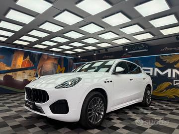 Maserati Grecale MHEV 300 CV AWD GT (226)