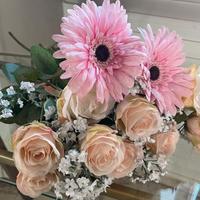Composizione floreale Rose e Gerbera finti