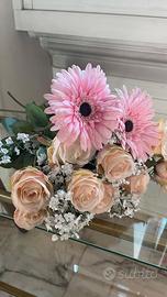 Composizione floreale Rose e Gerbera finti