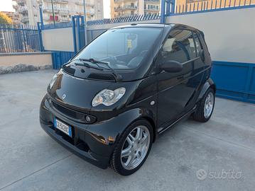 Smart ForTwo 700 cabrio Brabus (55 kW)