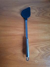 Spatola flessibile silicone acciaio marketischfein