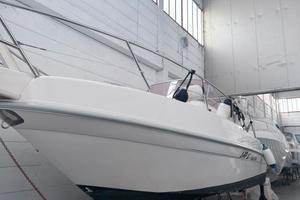 imbarcazione capelli 27 walkaround 