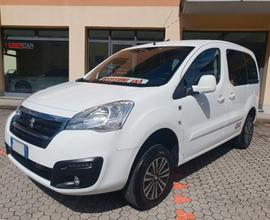 Peugeot Partner Tepee BlueHDi 100 4x4 Active Tract