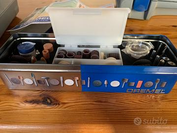 Dremel kit accessori e supporti originali
