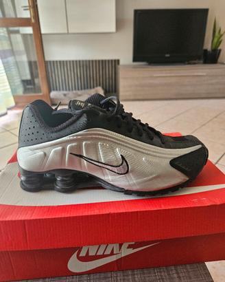 nike shox
