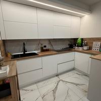 Cucina Sima compresa di elettrodomestici