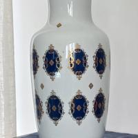 Vaso vintage in porcellana