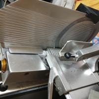 affettatrice ABM 35 cm 220volt 