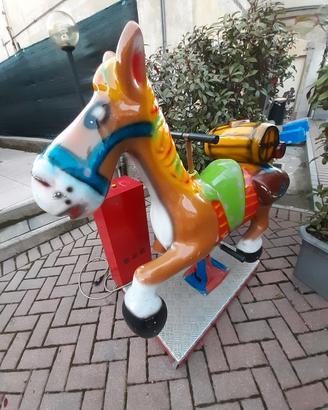 dondolo per bambini da bar