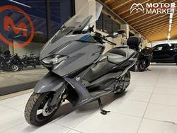 YAMAHA T-Max 560 Abs
