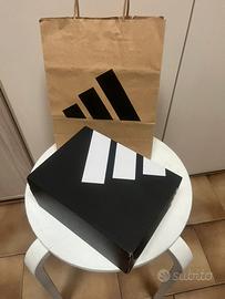 Scatola vuota Adidas + sacchetto carta Adidas
