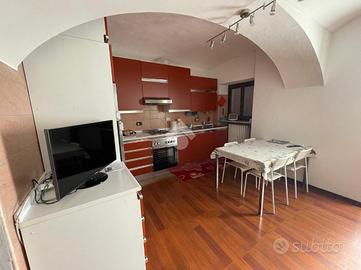 3 LOCALI A RIVALTA DI TORINO