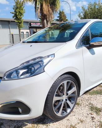 Peugeot 208 PureTech Turbo 110 EAT6 S&S 5 porte GT
