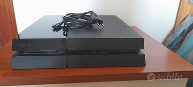 PS4 Fat funzionante (senza hard disk)