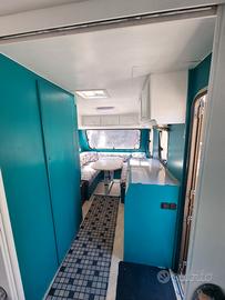 Roulotte Adria 4050 restaurata