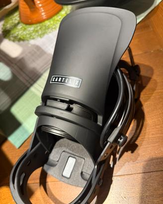 Attacchi snowboard Burton Cartel x M nuovi