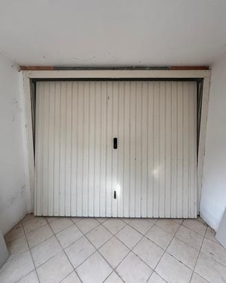 Porta basculante