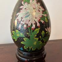 Uovo in porcellana cinese