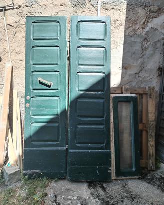 portone in legno