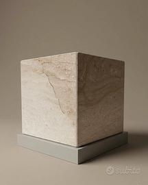 Piedistallo in Travertino Cubico 30x30cm