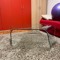 Tavolino in cristallo