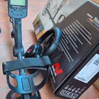 EQUINOX 900 MINELAB METAL DETECTOR