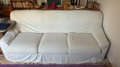 Divano (letto) e 2 poltrone