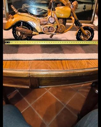 Riproduzione moto Harley Davidson in legno di Mang