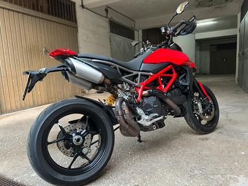 Ducati hypermotard 950