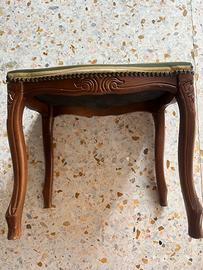Sgabello legno da risistemare