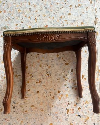 Sgabello legno da risistemare