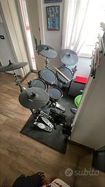 Batteria elettronica alesis