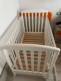 Lettino Pali + materasso + lenzuola