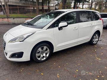 Peugeot 5008 BlueHDi 120 EAT6 S&S Business